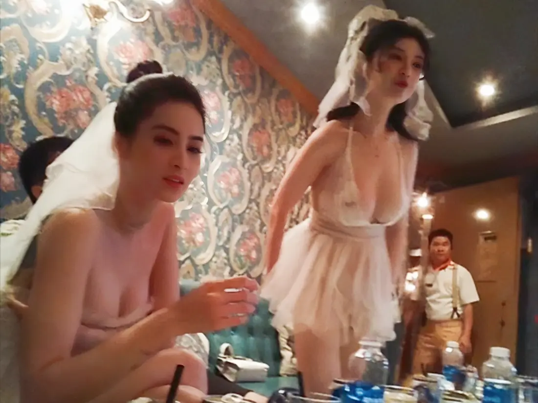 【好店推荐】胡志明Boss薄纱KTV：没有“摔碎了也不心疼”的家底儿和心态，是玩不了花瓶的